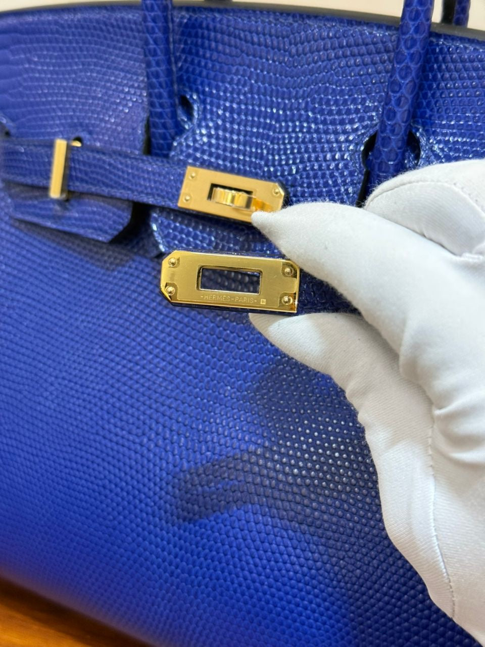 Blue Lizard Leather Mini Top-Handle Bag – Structured Exotic Crossbody (20 cm)