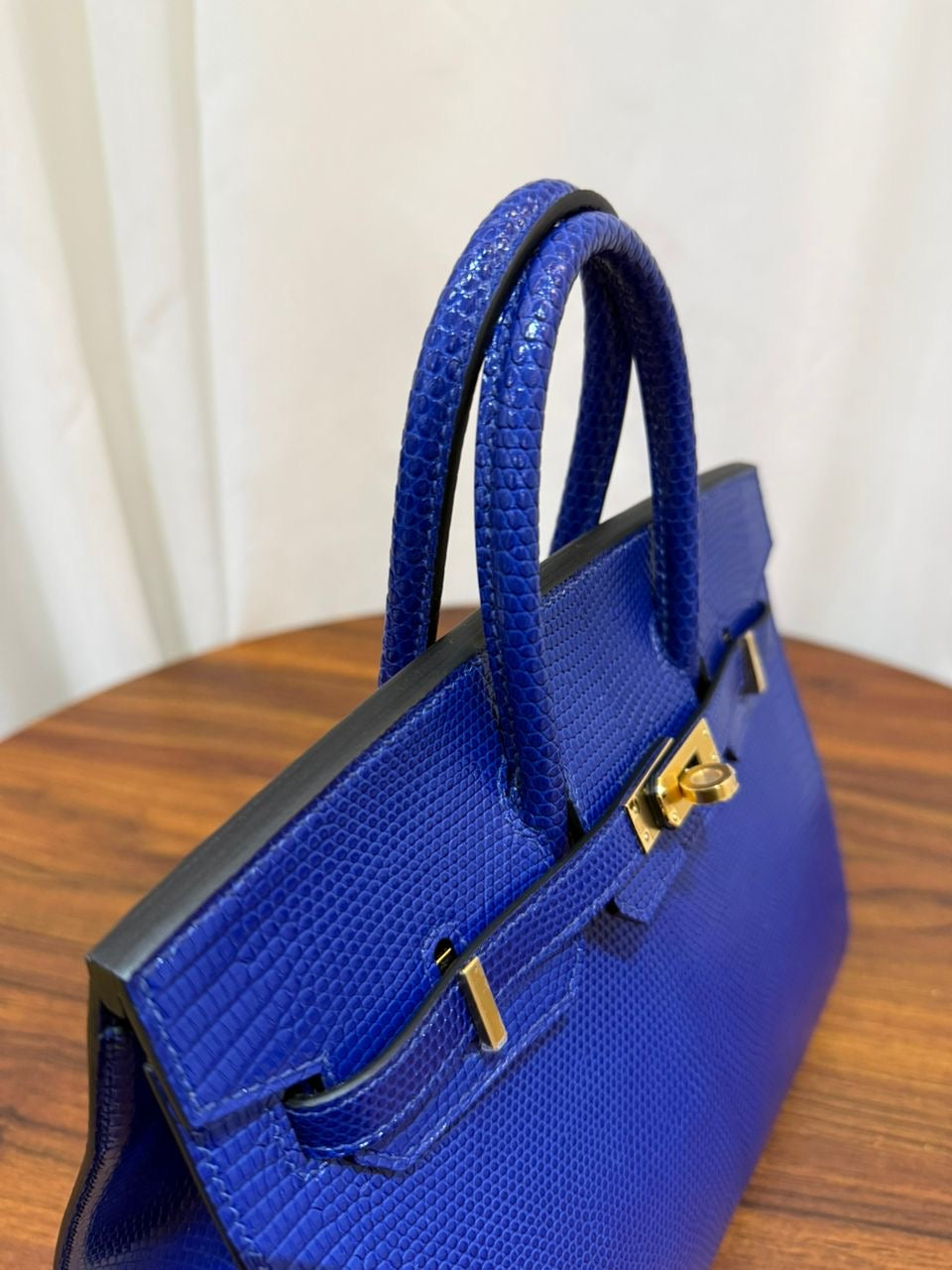 Blue Lizard Leather Mini Top-Handle Bag – Structured Exotic Crossbody (20 cm)